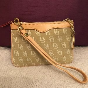 NEW - Dooney & Bourke Wallet Key Chain